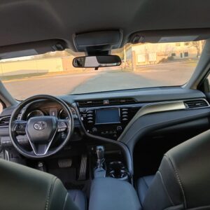 2019 toyota camry se