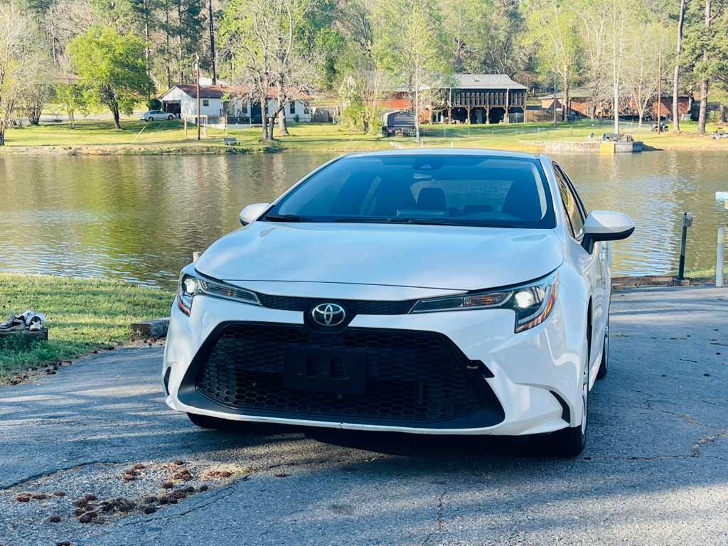 2021 toyota corolla le 2021 toyota corolla le