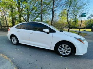 2021 toyota corolla le