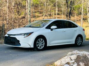 2021 toyota corolla le