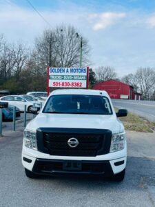 2021 nissan titan crew cab s $17,999
