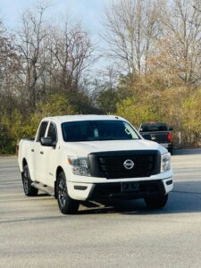 2021 nissan titan crew cab s $17,999