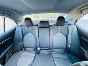 2022 toyota camry le $16,499