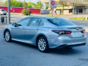 2022 toyota camry le $16,499