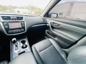2018 nissan altima clean & ready 🔥 low miles